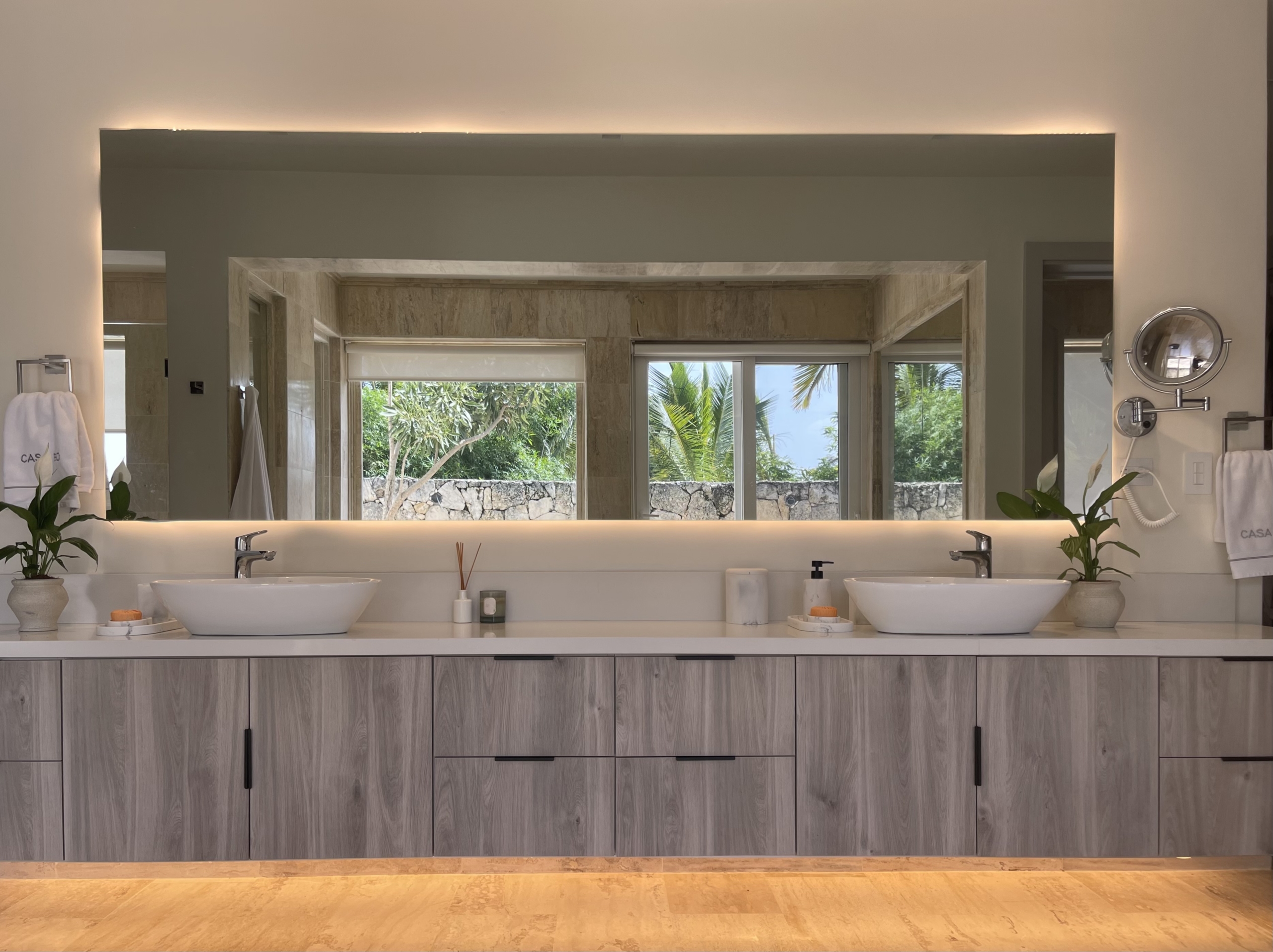 Baño Master 1 Villa The Laurent