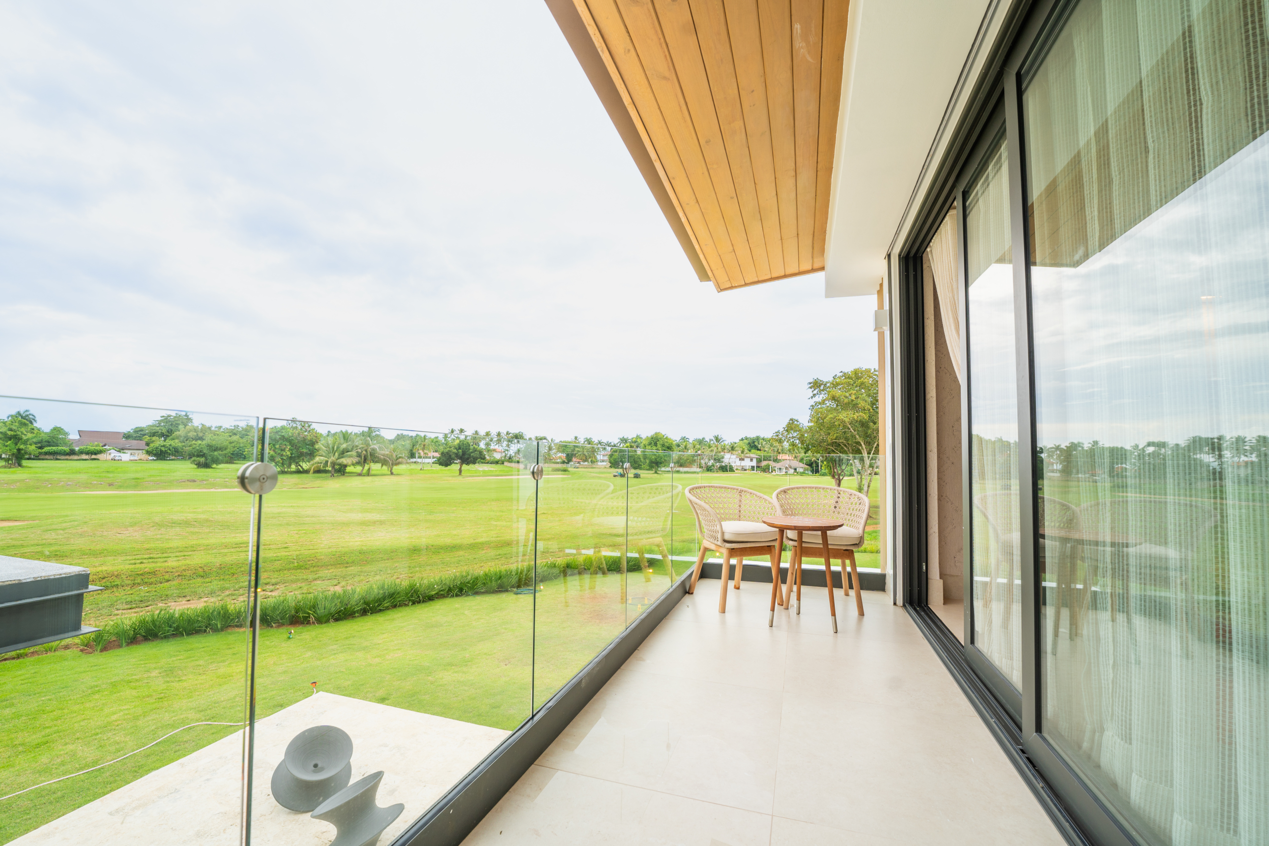 _DJP1954 Villa Sterling Vile