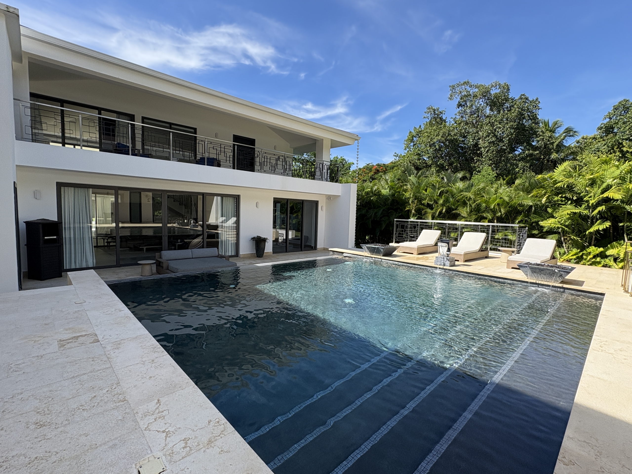 IMG_3971 Villa Le Akhir