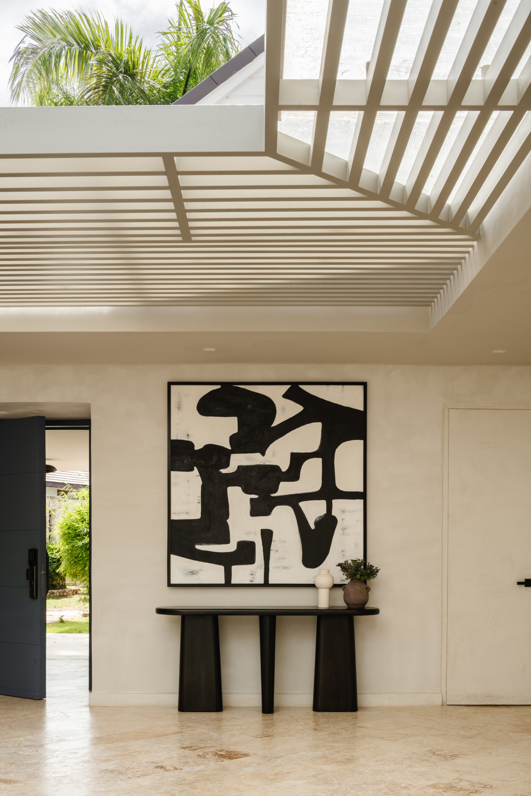 Patio Interior 4 Villa The Laurent