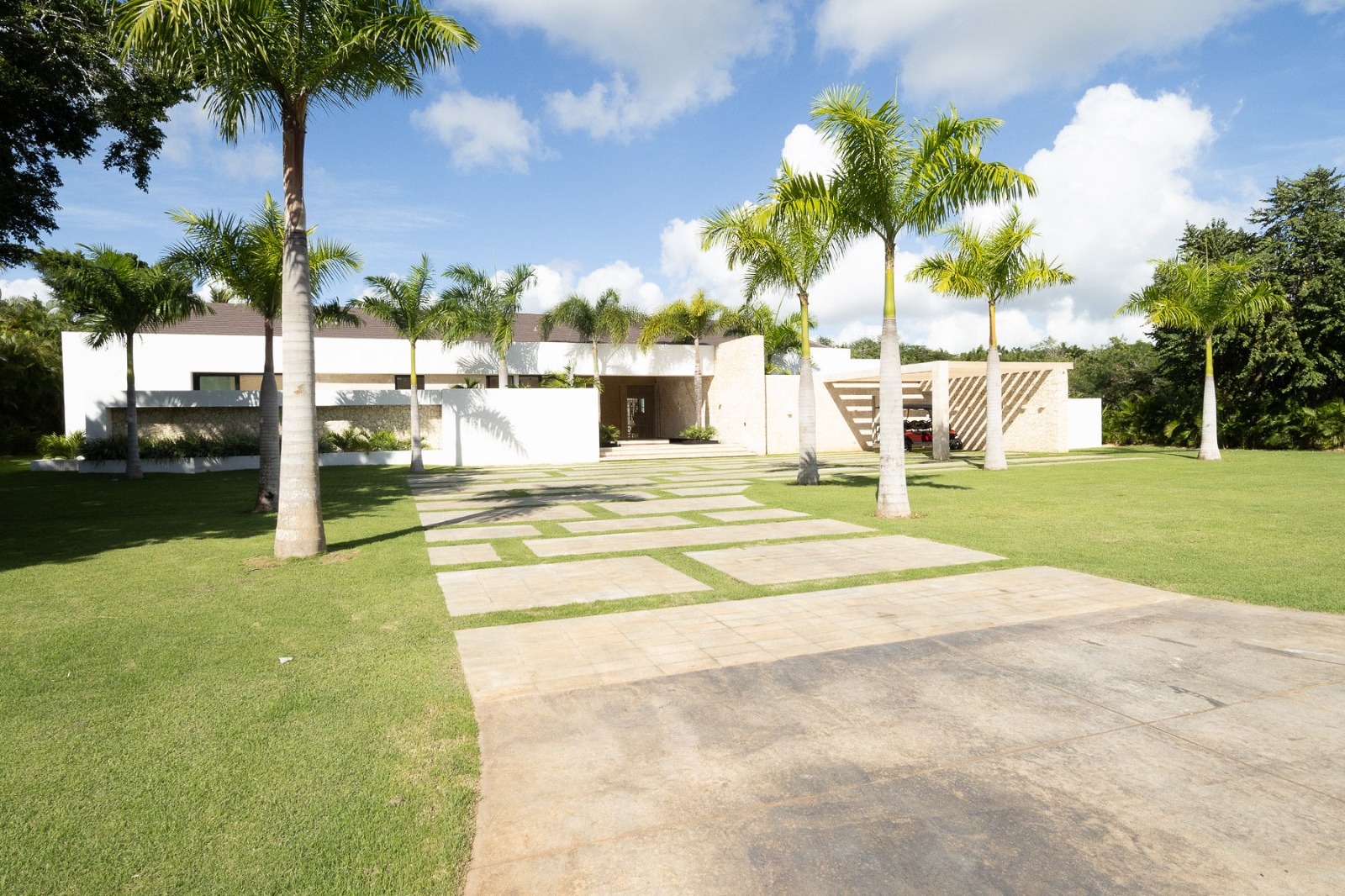 WhatsApp Image 2025-01-08 at 12.30.21 Villa Eterna
